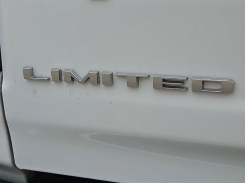 Used 2023 RAM 1500 Limited AWD/4WD image 9
