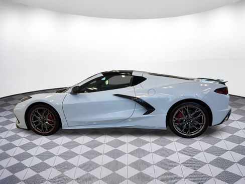 Used 2024 Chevrolet Corvette Stingray Coupe w/ 1LT RWD image 2