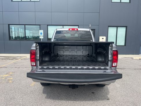 Used 2024 RAM 1500 Classic SLT AWD/4WD image 3