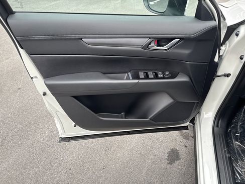 New 2025 MAZDA CX-5 AWD 2.5 S w/ Preferred Package image 18