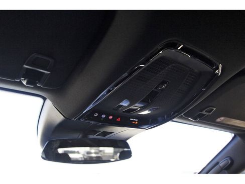 New 2026 Cadillac Lyriq Luxury image 21