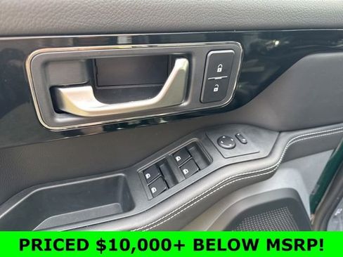 Used 2024 INEOS Grenadier Fieldmaster Edition image 26