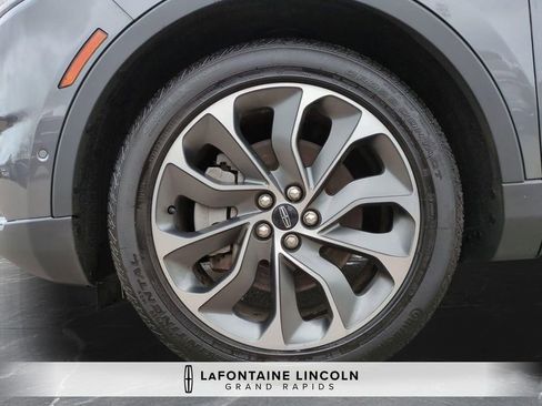 Certified 2023 Lincoln Nautilus Reserve w/ Equipment Group 201A AWD/4WD image 34