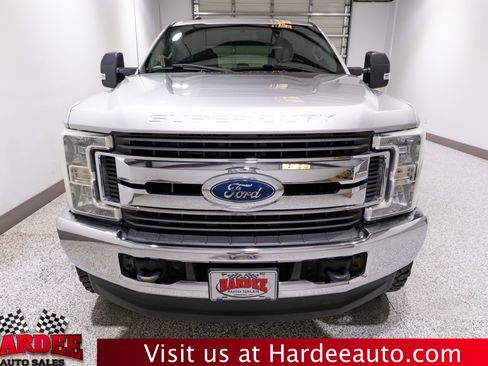 Used 2018 Ford F250 XLT AWD/4WD image 7