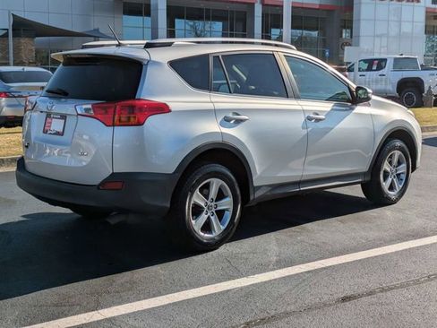 Used 2015 Toyota RAV4 XLE image 4