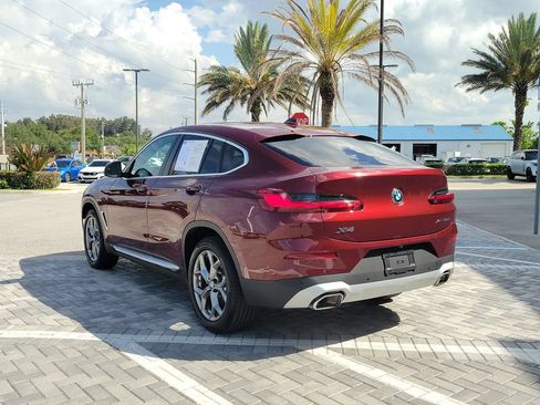 Used 2025 BMW X4 xDrive30i AWD/4WD image 3