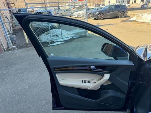 Used 2018 Audi Q5 2.0T Premium Plus image 11