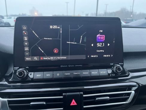 Used 2023 Kia Seltos EX image 20