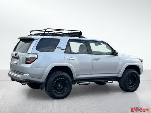 Certified 2020 Toyota 4Runner TRD Off-Road Premium w/ Moonroof Package AWD/4WD image 7