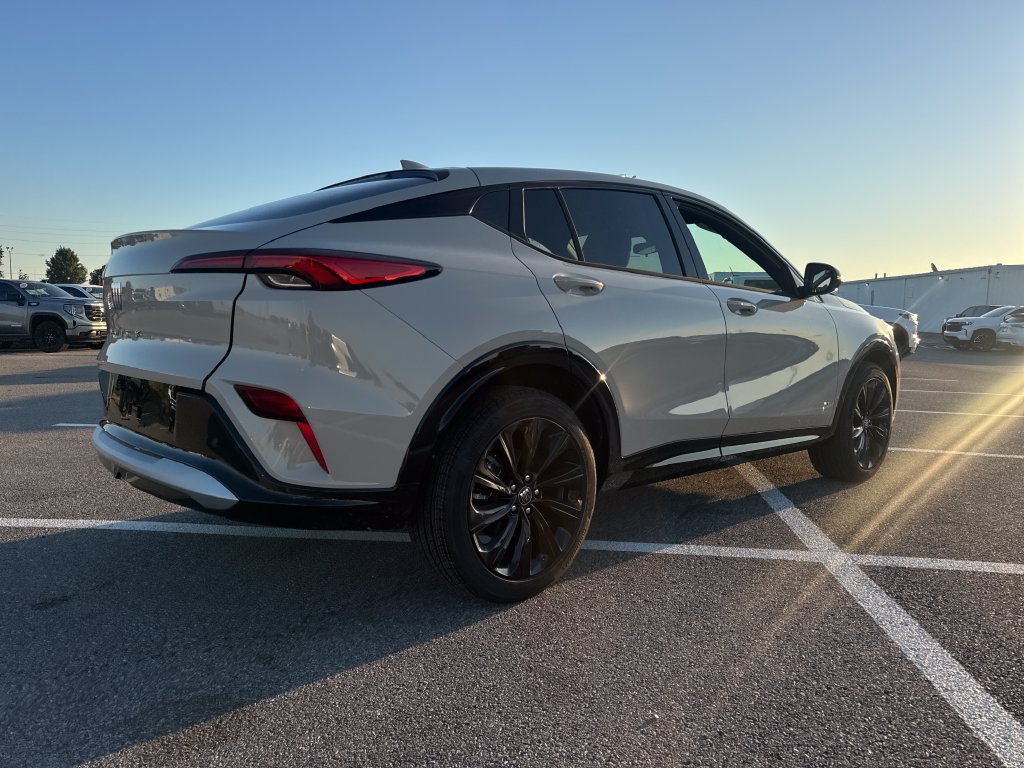 New 2026 Buick Envista Sport Touring w/ Studio Series FWD image 7