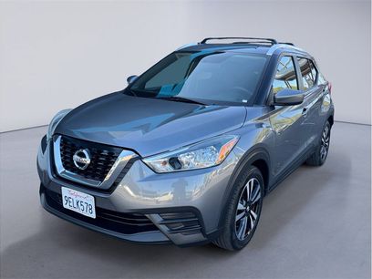 Used 2019 Nissan Kicks SV