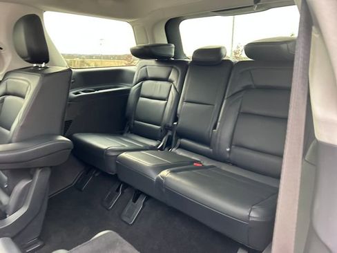 Used 2025 Lincoln Navigator Reserve image 45