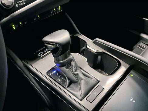 Used 2025 Lexus ES 350 w/ Premium Package FWD image 15