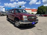 Used 2006 Chevrolet Avalanche LS w/ Sun And Sound Package image 2