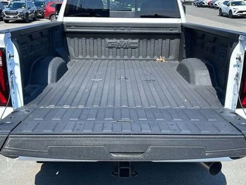 New 2026 GMC Sierra 2500 Denali AWD/4WD image 14