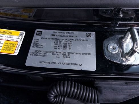 Used 2023 GMC Yukon XL Denali AWD/4WD image 41