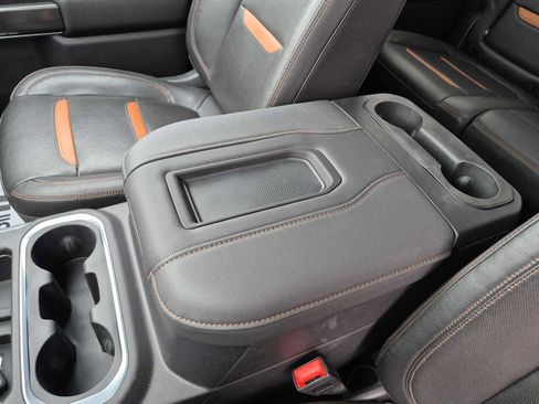 Used 2020 GMC Sierra 1500 AT4 w/ AT4 Premium Package image 23