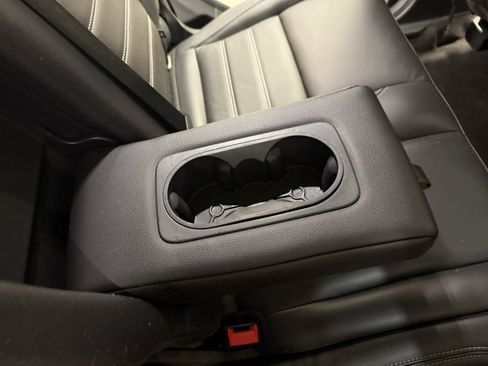 Used 2018 Ford Escape Titanium AWD/4WD image 30