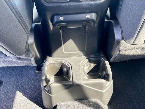 Used 2023 Jeep Wrangler Sport image 27