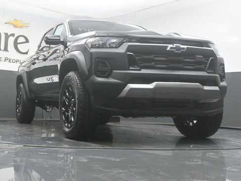 New 2026 Chevrolet Colorado Trail Boss AWD/4WD image 3