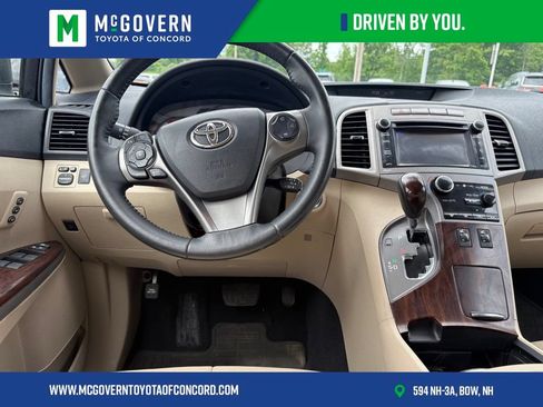 Used 2014 Toyota Venza XLE AWD/4WD image 16