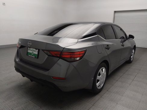 Used 2024 Nissan Sentra S FWD image 9
