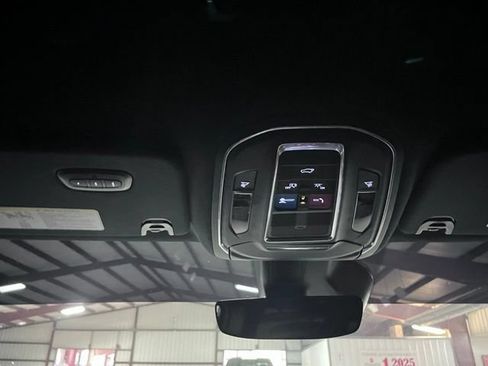 Used 2022 Jeep Wagoneer Series I w/ Convenience Group I AWD/4WD image 33