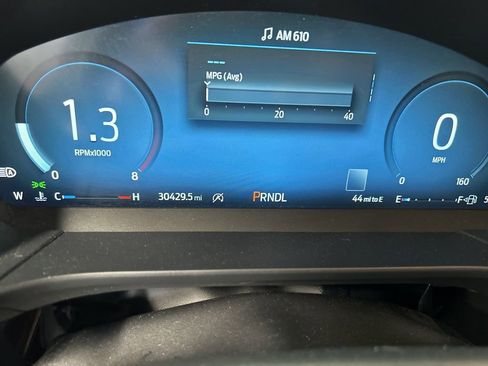 Used 2023 Ford Escape Active w/ Tech Pack #2 FWD image 3