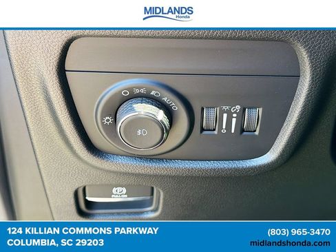 Used 2025 Jeep Grand Cherokee Limited AWD/4WD image 20