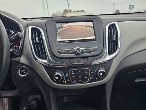 Used 2024 Chevrolet Equinox LT image 15