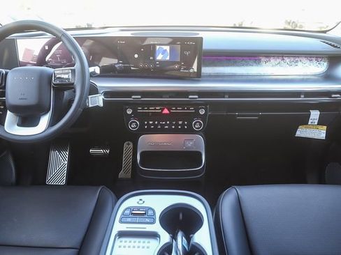 New 2026 Hyundai Ioniq 9 Calligraphy image 13