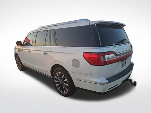 Used 2019 Lincoln Navigator L Select w/ Technology Package RWD image 6
