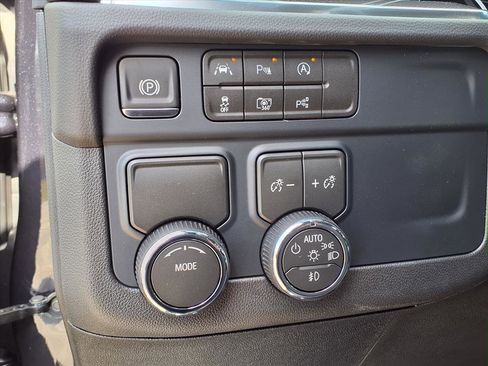 New 2026 Chevrolet Suburban RST w/ Comfort Package image 19