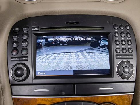 Used 2009 Mercedes-Benz SL 550 image 28