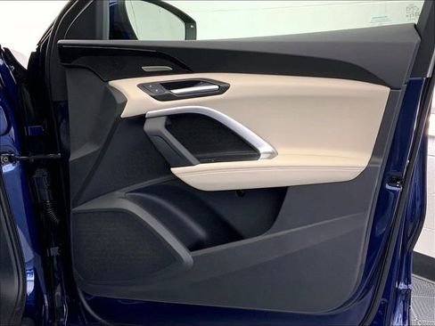 Used 2025 Audi Q5 Premium Plus w/ Premium Plus image 24