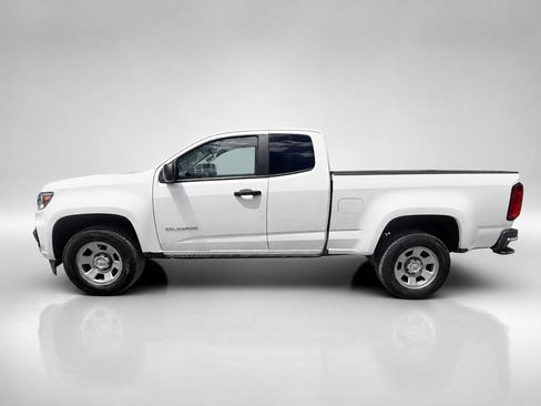 Used 2022 Chevrolet Colorado W/T w/ WT Convenience Package RWD image 2