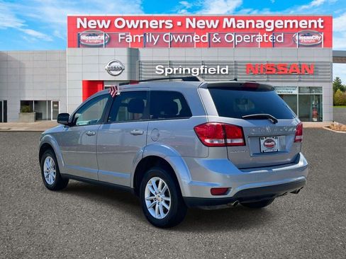Used 2017 Dodge Journey SXT FWD image 6