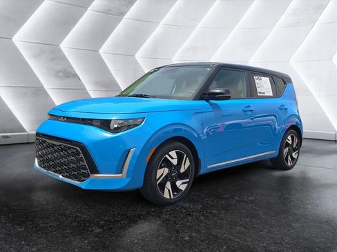 Used 2024 Kia Soul GT-Line FWD image 1