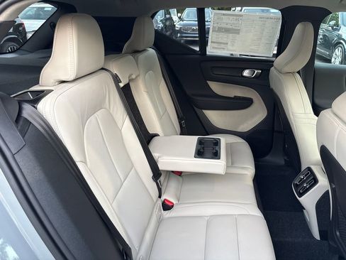 New 2026 Volvo XC40 B5 Plus w/ Protection Package Premier image 17