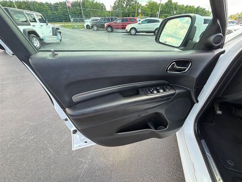 Used 2019 Dodge Durango GT RWD image 16
