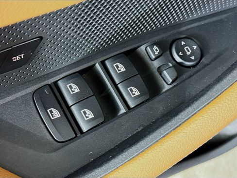 Certified 2023 BMW i4 eDrive35 RWD image 18