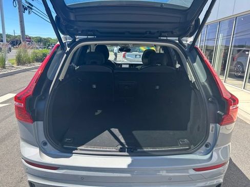Certified 2025 Volvo XC60 B5 Plus AWD/4WD image 11