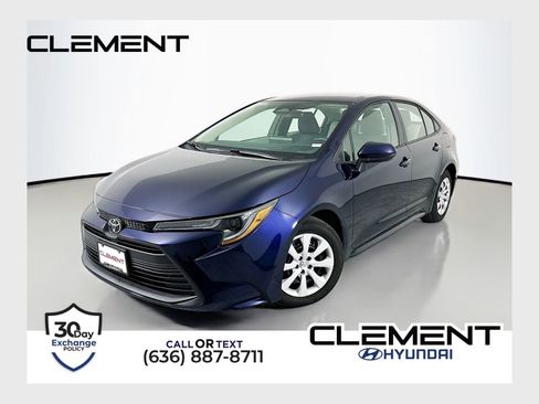 Used 2026 Toyota Corolla LE FWD image 1