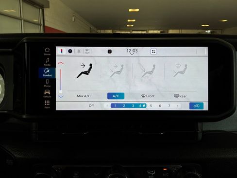 Used 2025 Jeep Wrangler Unlimited Sport AWD/4WD image 27
