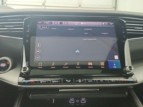 New 2026 Jeep Grand Wagoneer Limited AWD/4WD image 25