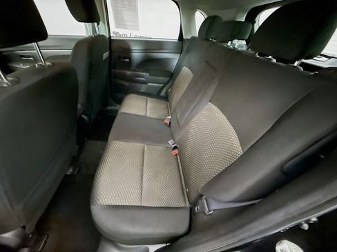 Used 2016 Mitsubishi Outlander Sport ES image 21