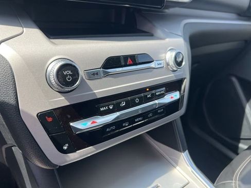 Certified 2023 Ford Explorer XLT w/ Equipment Group 202A AWD/4WD image 14