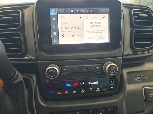 New 2026 RAM ProMaster 2500 w/ Convenience Group FWD image 19