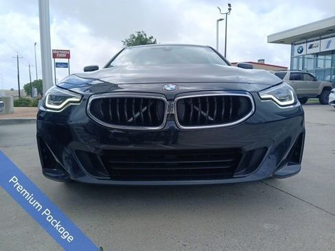 Used 2023 BMW 230i Coupe w/ Premium Package RWD image 2