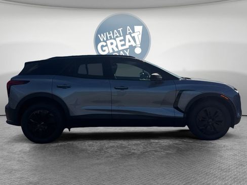 New 2026 Chevrolet Blazer EV LT AWD/4WD image 2